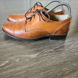 Frye Tan Leather Oxfords Womens Size 7B Lace Up Preppy Dress Shoes